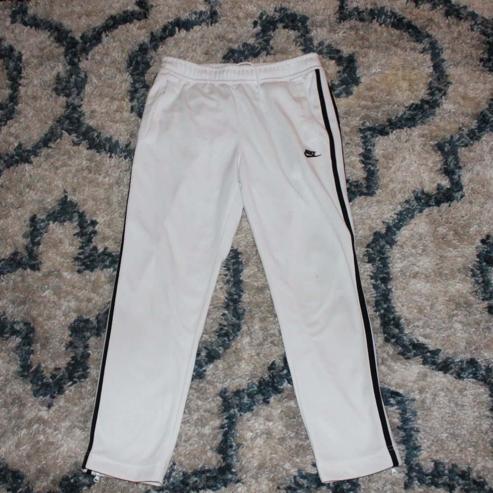 White Nike "Tribute" Sweatpants Loose Fit Tapered